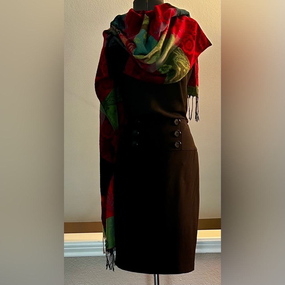 A. Byer Junior's Black Suiting Pencil Skirt. Size 9 Professional Business-Casual
